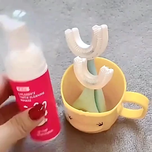 U Shaped Toothbrush for Kids Children Toothbrush 2-6Y Baby Toothbrush U Shape Toothbrush Mousse Foam Toothpaste Cup Set