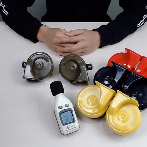 12V universal Car Horn Hon Snail Horn Waterproof motorcycle horn Super loud horn horn General Motors horns