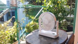 Quạt Sạc để bàn Topfans 701 pin 5000mAh quạt mini văn phòng