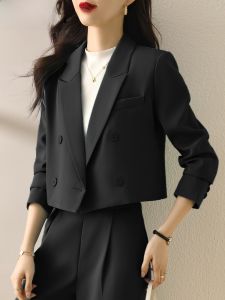 เสื้อสูทสั้นสีดำ La Chapelle สำหรับผู้หญิง คอลเลกชันฤดูใบไม้ผลิปี 2024 เสื้อสูทสั้นสีดำ ทรงเข้ารูป แขนยาว ปกเสื้อสูท