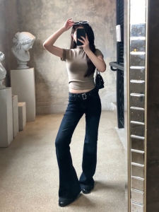 Retro American Square Buckle Waist Design Slimming Tight Fit High Waist Cotton Stretch Denim Micro Flared Jeans Womens Autumn