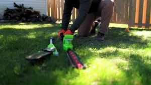 เครื่องตัดแต่งกิ่งไม้สูงไร้สาย Greenworks 40V + หัวตัดแต่งพุ่มฯ (เฉพาะตัวเครื่อง) ของแท้ ประกันศูนย์