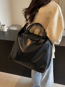 Large Capacity Womens PU Leather Handbag Travel Bag Tote Bag Fashion Trend Soft Surface Polyester Lining Foldable Shoulder