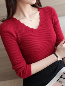 เสื้อสเวตเตอร์ถักคอวีแขนยาวทรงเข้ารูปสั้น ไซส์ใหญ่ เสื้อชั้นในผู้หญิงฤดูใบไม้ร่วงและฤดูหนาว เสื้อผ้าผู้หญิงสไตล์ลำลอง