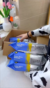 Khăn Ướt Lau Bếp Đa Năng 1 Gói 80 Miếng Siêu Tiết Kiệm Nội Địa Trung