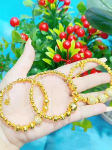 Vòng tay nữ thời tỷang chuẩn màu 18.k cao cấp
