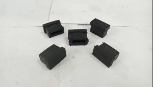 Karet Kotak 15mm x 30mm Pelindung Furniture