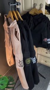 Celana Panjang Cargo Bahan Fleece Crossline Cargo Fleece Long Pants Celana Panjang Flecee Pria Wanita Distro Warna Hitam Terbaru Brand Frins Clothing Celana Cargo Panjang Santai Terlaris