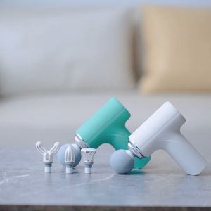 Chiyomi Mini massage gun high frequency muscle deep tissue percussion massager mens arms legs shoulder Fascial gun