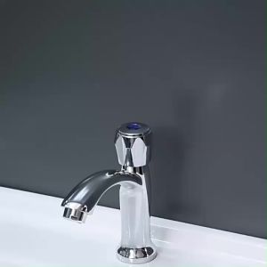 ก็อกน้ำ ก็อกน้ำอเนกประสงค์ ก็อกอ่างล้างหน้า ทนทาน มันวาลว์ ไม่เป็นสนิม (แถมเทปพันเกลียว)