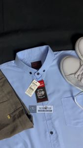 kemeja pria lengan pendek polos warna biru muda slimfit casual hem pria lengan pendek formal