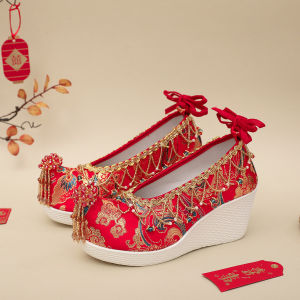 New Womens Wedding Shoes Thick Bottom Heightening Hanfu Embroidered Slope Heel Chinese Style Red Bride Shoes for Wedding