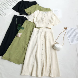 Fashionable Summer Short Sleeve V-Neck Pleated Short Top High Waist Slimming Half Skirt Set Wide Hemline Elegant Womens Ensemble