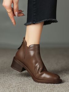 Brown British Retro Chelsea Boots Autumn Winter Genuine Leather Thick Heel Short Boots Women round Head Medium Heel Rear Zipper And Naked Boots