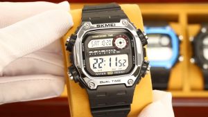 SKMEI 2126 Top Brands Digital Mens Waterproof Electronic WristWatches Fashion PU Band Sports Watch (50mm)