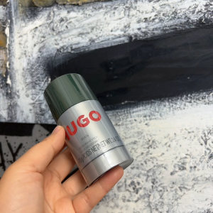 Lăn khử mùi nam HUG0 Man 75ml