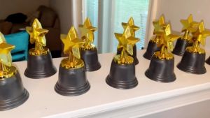 12pcs Mini Trophy Plastic Golden Star Trophy for Kids Party Celebrations Awards Ceremony Gift
