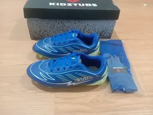 KIDZTUBS Sepatu Bola Anak Laki Laki Size 28 29 30 31 32 33 34 35 36 37 KDZ1319113024