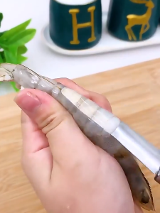 Multifunctional Fast Shrimp Peeler Stainless Steel Shrimp Line Cleaning Cutting Scraping Digging Fish Scales Knife Kitchen Tools