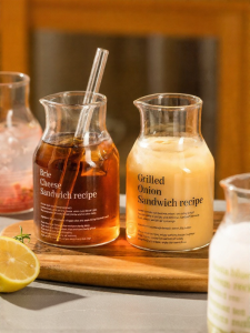 MODERN SWEETHOME | Large Capacity Glass Beverage Cup with Straw