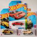 HOT WHEELS Retro Classics Performance Car Model Diecast 1:64 Scale. 