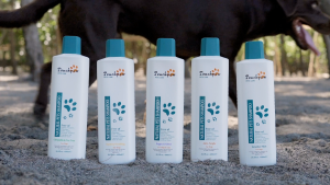 [B1G1 Promo] Touchpaw Hypo-Allergenic Dog Shampoo for Sensitive Skin Itch Relief Moisturizing 600ml