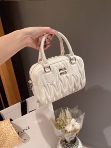 Fashionable Large Capacity Womens Handbag Pillow Shape Single Shoulder Crossbody Bag Elegant Folded Design Bowling Bag Style