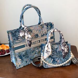 Monet Garden Oil Painting Style Large Capacity Canvas Tote Bag Womens Commuter Shoulder Handbag Crossbody Bag Soft Handle