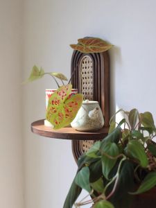 YASISHA | Wooden Wall-mounted Decorative Flower Rack