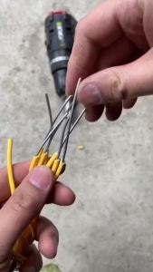 Quickly Twister 1.5-6 Square 2-6 Way Twister Wire Twisting Tools 6mm Hexagonal Handle Electrician  Wire for Power Drill Drivers