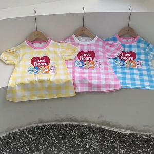 🐻💖 👧เสื้อยืดเด็กผู้หญิง ซัมเมอร์ 2025 ใหม่! ลายลายสก๊อต Love Bears น่ารัก ผ้าฝ้าย100% เนื้อดีใส่สบาย #เด็กฮิต