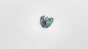Bandai | Anime Pokemon Butterfree Thổ Cẩm 1 Dễ Thương Men Pin Huy Hiệu Kim Loại Trang Sức Cho Quần Áo Và Ba Lô Phụ Kiện Quà Tặng