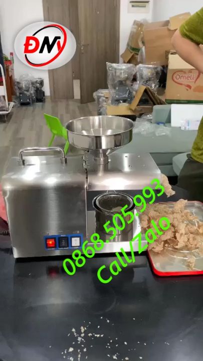 HÀNG CAO CẤP Máy ép dầu thực vật gia đình . Lạc , vừng , mè , đậu nành , hạt cải...