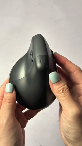 Wireless Vertical Ergonomic Mouse For Office Use - Multi Function Buttons and Rechargeable Battery