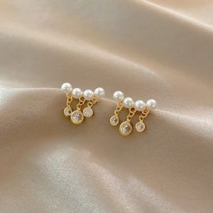 Elegant Small Pearl Zirconia Ear Studs 2024 New Trendy Quality Womens Earrings Fashionable Jewelry Accessories