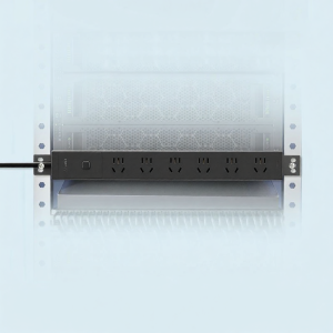 Bull | Data Center & Desktop Gaming Surge Protected Power Strip 8 Outlets
