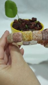 C0001  Coral Jade Hand Bar 珊瑚玉 手牌 镯子 手链 吊坠 首饰 玉石 配饰 Crystal Bracelet Bangles Pendants Papan Bracelets Jade Buckles Coral Jade with Collectible Value