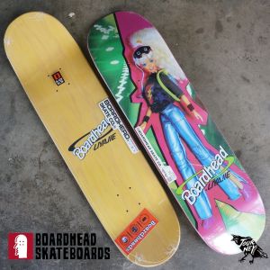Skateboard Double Kick BoardHead Professional Skateboard Deck สำหรับผู้ชายและผู้หญิง อายุไม่เกิน 18 ปี วัสดุ Wood Double Kick Skateboard