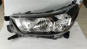 J111S02 HEAD LAMP TOYOTA HILUX ROGUE 20YR LOE SPEC LAMPU BESAR HEAD LIGHT 4X4