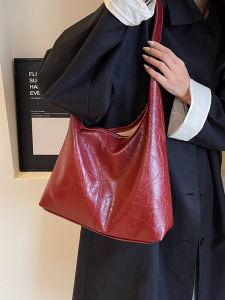 Soft Large Capacity Commuter Tote Bag Vintage Single Shoulder Bag Fashionable Versatile Mother-Child Bag New 2025 Model