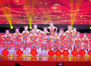 Cheerful Childrens Performance Costume National Dance Waist Drum Outfit Spicy Girl Yangge Costume Stage Performance Dress