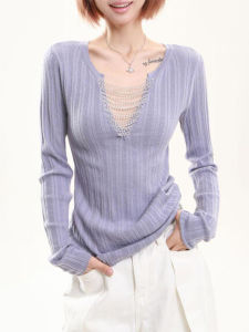 เสื้อสเวตเตอร์ถักแขนยาวทรงเข้ารูปคอวีสีพื้นสำหรับผู้หญิง แฟชั่นฤดูใบไม้ผลิ 2025 ดีไซน์เกาหลี ผ้าถักแบบลำลอง