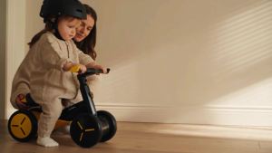 Lamborghini Official Balance Bike with Four 4 Wheels For 18 - 36 Months Baby Walker Outdoor Toys 4 Wheels Scooter for Toddler