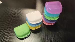 Denture Box Dental Retainer Portable Mouth Guard Storage Case Dental Appliance Denture Storage Plastic Box Oral Supplies