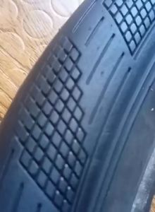 MERRITT PHANTOM BMX TIRE (20X2.50)