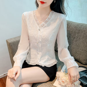 WANGGONGZHU | Slimming Waist Tunic Shirt Womens Autumn New Style Fashionable Lace Long Sleeve V-neck Korean Version Princess Style Top