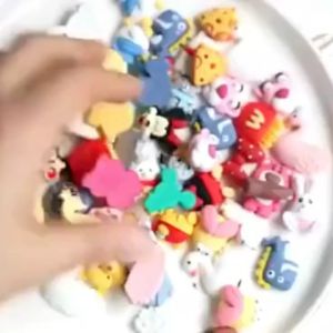 Sticker được chọn mẫu jibbitz gắn dép sục  charm hoạt hình