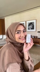 BUNDLING LEBIH HEMAT COLAGOLD Paket Glowing Hempas Flek Hitam dan Kerutan Tampiol PD Saat Lebaran