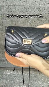 Livie Slingbag Wanita Terbaru Tas Selempang dan Bahu