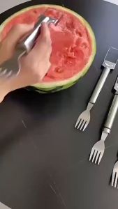 Garpu Pisau 2IN1: Alat Memotong Buah Praktis